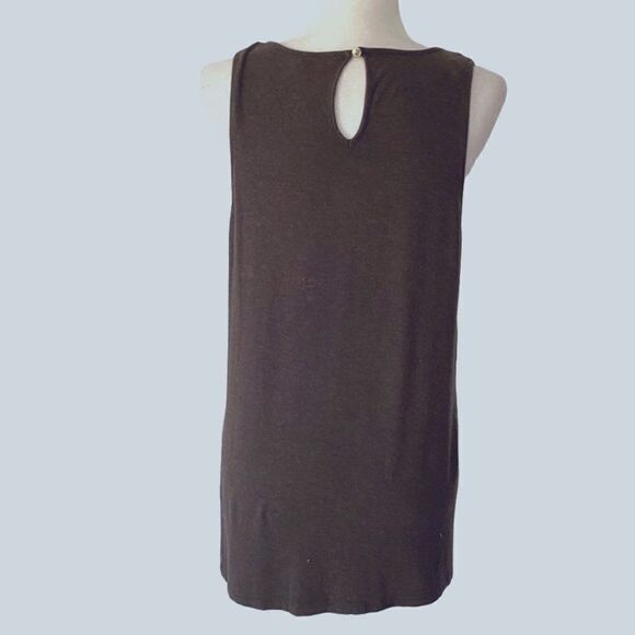 Vince Camuto Black Stud Embellished Tunic Shirt Keyhole SZ M - Picture 2 of 8